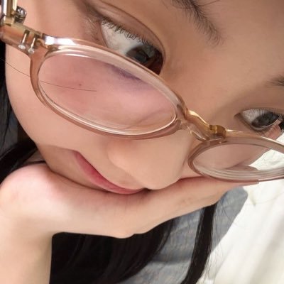 how2spellcat's profile picture. whaats it like there livibg on the ouutsiiiide. . . R U happi in another gaaaame -___-