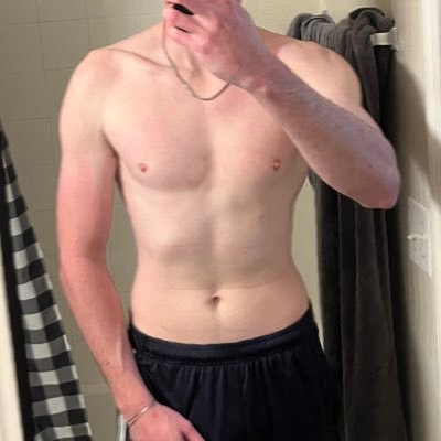 JoshR37138's profile picture. M21 6’3 DMs open hmu for snap 8in