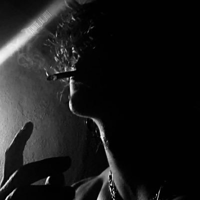 V3NXK1SS's profile picture. 