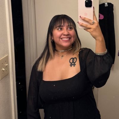 amanda3scamilla's profile picture. love my girlfriend and billie eilish