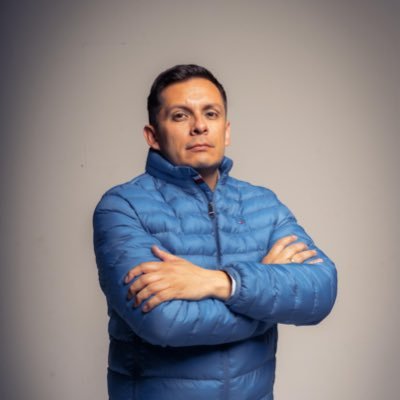 DavidGerardoC's profile picture. Guerrero de principios 🪖💪🏻 Papá y Esposo ❤️👨‍👩‍👧‍👧 Lucho contra decadencia 🤺 Por la vida, la libertad y una nueva Colombia 🇨🇴