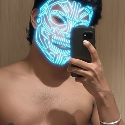 Aala_vidunga's profile picture. It is what you see 👀