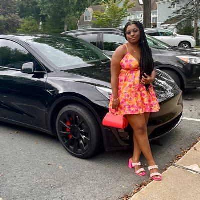 mrsraphee's profile picture. CEO- @ubuntuinoasis 🏝️🗺️ Law 👩🏽‍⚖ Politologue 👩🏽‍💼Philosophy Minor 👩‍⚕ Ex Pres of the Youth Parliament in Haiti 🇭🇹 #Djokannèl #286 ΣΣΣ