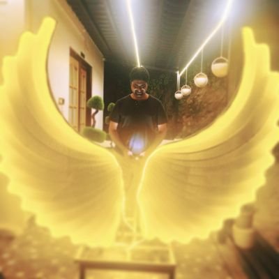 Dineshere_'s profile picture. 90s kid. old ID @dines_here suspended