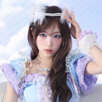 loverunamotion's profile picture. mmmmm billloona