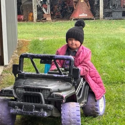 JustinJohn93403's profile picture. Hi! I’m trying to raise money to get medical bills down and a toolbox to get back to work. My Go fund me is on my page, and in my links, thanks!