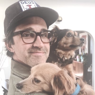 putthebeatleson's profile picture. still on beatlestwt