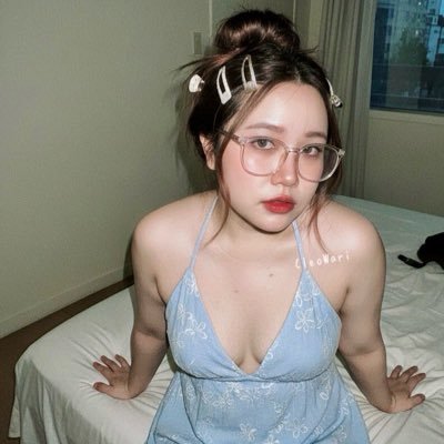 CleoWari's profile picture. 👧🏻199x •158•60 |👙🌊ชอบทะเล ชอบว่ายน้ำ 🤣|📸เอาไว้ลงรูป | 🙅🏻‍♀️ไม่สนใจ คสพ.ค่ะ |💬กรุณาพูดคุยกับฉันแบบคนปกติ| ❌ไม่ติดตามกลับนะคะ🙏🏻 |💜BTS🐰JK 🐱SUGA 🐻V