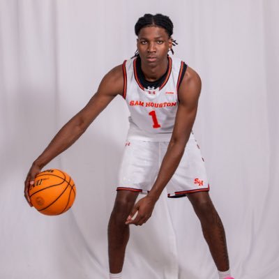 CJBeaumont1's profile picture. CFN 👐🏾🖤