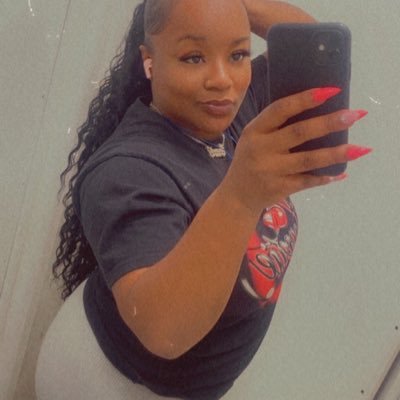 GettEm_B's profile picture. Royalty.