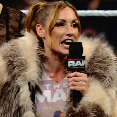 OutmanTheMen's profile picture. The standard they all chase but will never reach, and forever the blade that cut through an entire division and left only echoes. ꫂ @BeckyLynchWWE commentary.