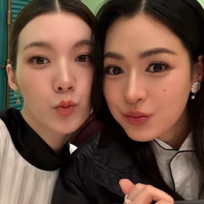 colenixs's profile picture. 