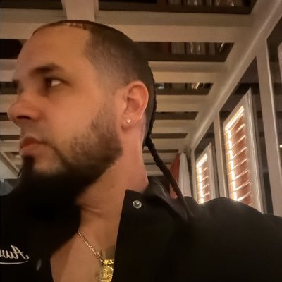 elvin_saul_'s profile picture. 😉 ( tienda física IG - @level_kicks_