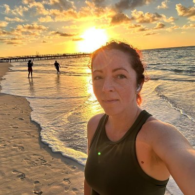 caseymakes's profile picture. Building IZQuest → gamified inbox zero. Launching soon on Product Hunt.