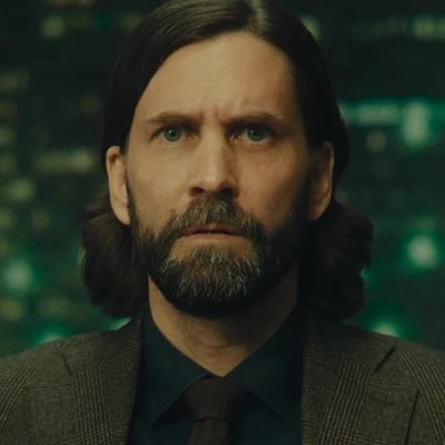 Deescender's profile picture. I’m too lazy to write a full bio but I like horror movies and sci-fi/fantasy/horror video games | 29 | he/him