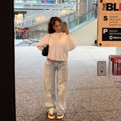 andreaamxo's profile picture. 