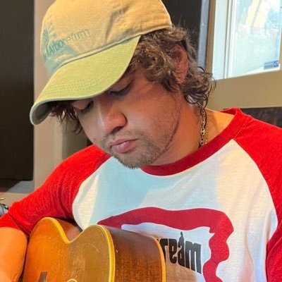 calumpilled's profile picture. #CALUMHOOD: we shared a cigarette while we were getting dressed. free palestine forever. 🇵🇸 sometimes nsfw. shtwt or edtwt dni ⭐️