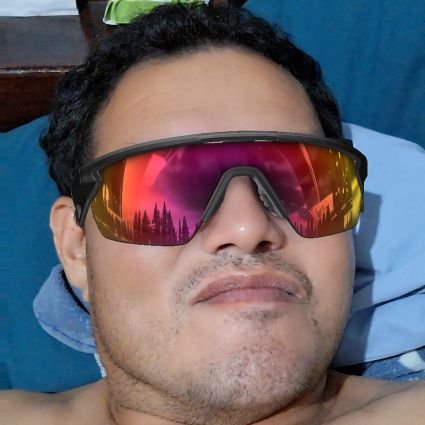 FrankoFriend's profile picture. Salvadoran|. 
Business administrator.|
🅿️olítica |
🎵Musica🎵|
Chistes Entretenimiento| 🎩