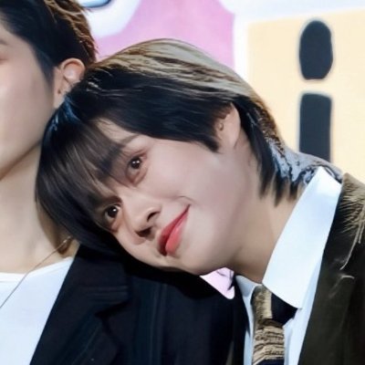 mahliwgai's profile picture. 【 𝐊𝐚𝐫𝐚𝐧𝐠𝐚𝐧 𝐓𝐢𝐝𝐚𝐤 𝐍𝐲𝐚𝐭𝐚, oleh 𝒅𝒂𝒂𝒘 】𝐒𝐭𝐫𝐢𝐜𝐭𝐥𝐲𝐈𝐂-𝐌𝐕𝐑𝐏-𝐌𝐏𝐑𝐄𝐆. Portrayed by #บูมธราธร  ⸻ Sabiru Adhitama M., 2002.