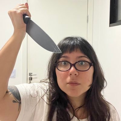 And_zz's profile picture. what a plot twist u here