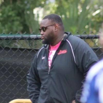 DSGBSauce's profile picture. EWU t&f alum. Educator & Sports Coach || #PhinsUp #RepBX #HeatCulture #Blackhawks #GDTBATH