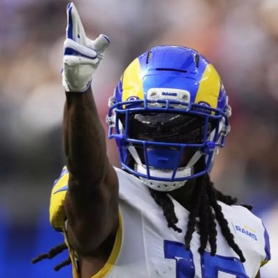 RA_231's profile picture. 40, City of Champions….#Lakeshow #Letsgododgers, #Ramshouse #GoKingsGo #UCLA 🐻 USAF Veteran 👷🏼‍♂️⚡️Back 2 Back champions!