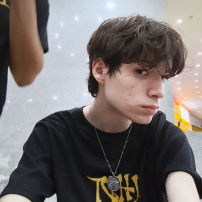 GilElian5687's profile picture. 