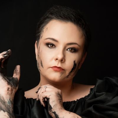 leemarigower's profile picture. storyteller | moody portraits | Freestate photographer