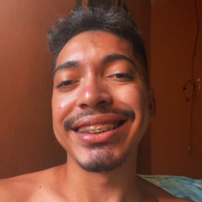 viniciuzaraujo's profile picture. falo sozinho nesse site