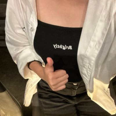 nyaaa__42's profile picture. 19歳👶🏻🎀主に千葉駅周辺、千葉で募集してます🙇‍♀️条件などは要相談 気軽にDMください✉️💝 素敵な出会いがありますように💕