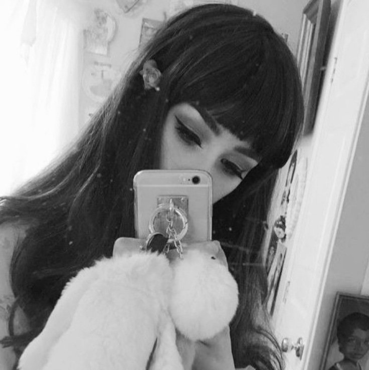 naturalbornfawn's profile picture. ⁺　.⠀ 𝗌ℓ𝗂𝚙𝚙𝗂𐓣𝗀  𝗍𝚑𝗋𝓊  𝗍𝚑𝒾𝗌  𝗋𝖾𝚊ᥣ𝓂  . . .  𝜗𝜚