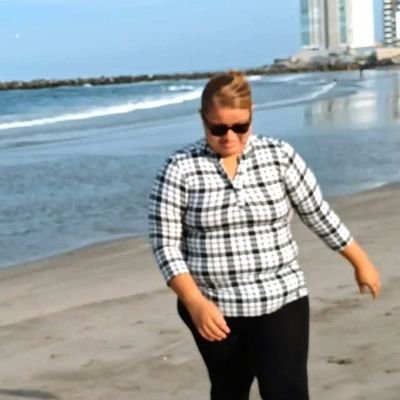 zayraa_muoz's profile picture. Trust the process ✍🏼 • Nací con alma de pirata 🌴🇲🇽