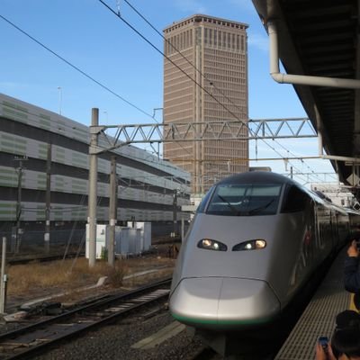 Pecks40660413's profile picture. 山形を愛し山形に愛される普通の自称山形県民
撮り鉄　撮影機材：Canon PowerShot SX720HS
好きな車両はE3系