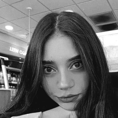 camisand_'s profile picture. 🐧