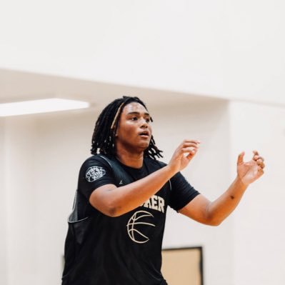 Jbistotuff's profile picture. c/o2028 6’1 wing/DL duel sport Student athlete Tucker high school number:4702135584 instagram:https://t.co/oQ0wWGBmTH email:jaden.barnett@yahoo.com