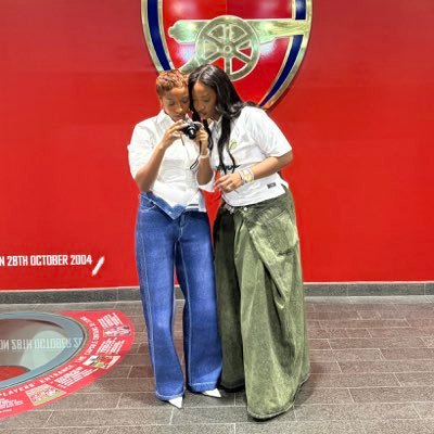 PlacidHeff's profile picture. Pᴏᴇᴛ 📝 👣𓀉 𓀊 𓀋 𓀌 𓀍 𓀎 🖤