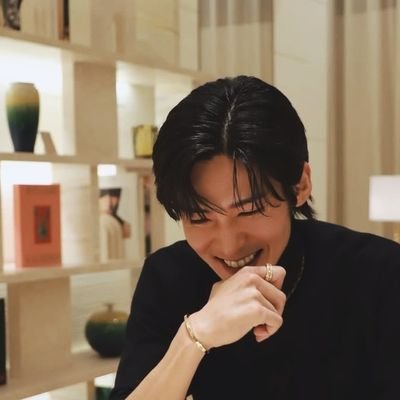 megurofied's profile picture. 