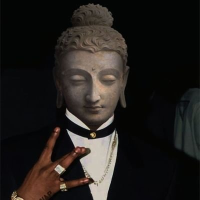 rihett5f356hj's profile picture. Decoding charts like its poetry.🪔📚