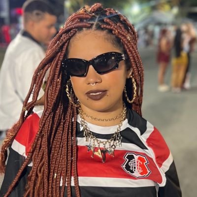 ksodalita's profile picture. E nesse momento, eu juro, nós somos infinito