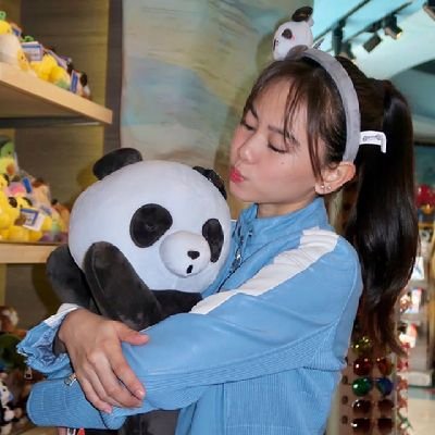 lunasbreeze's profile picture. 💌 - keifer apologist.