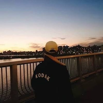 Smokeki33's profile picture. ꜰᴀ̃ ᴅᴇ , ᴘᴀʀᴋ ᴇᴜɴ ʙɪɴ, ꜱᴏɴɢ ᴊᴏᴏɴɢ-ᴋɪ, ꜱʜɪɴ ʜʏᴇ ꜱᴜɴ, ʙɪʟʟɪᴇ ᴇɪʟɪꜱʜ,ʟɪɴᴋɪɴ ᴘᴀʀᴋ, ᴀᴜʀᴏʀᴀ ᴇ ꜱʟᴇᴇᴘ ᴛᴏᴋᴇɴ.ᴇꜱᴘᴇʀᴀɴᴅᴏ ᴘᴏʀ #myyouth.
Quem mente rouba, e quem rouba mat4.