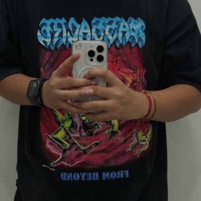 elotroalee's profile picture. 🪐