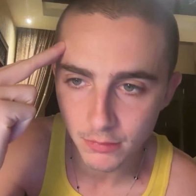 HighGuyHal's profile picture. just sharing my thoughts and questions everytime I get high. And my names not Hal btw