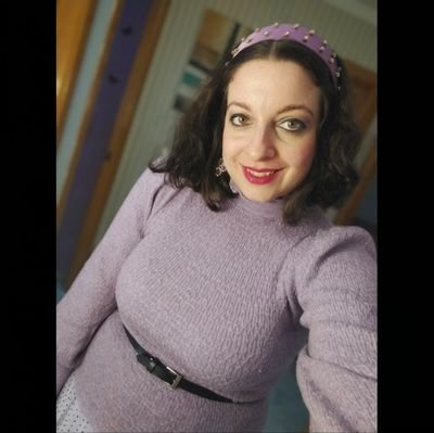 casado_myrian's profile picture. Sacerdotisa suprema en Myrimalismo. 1988.