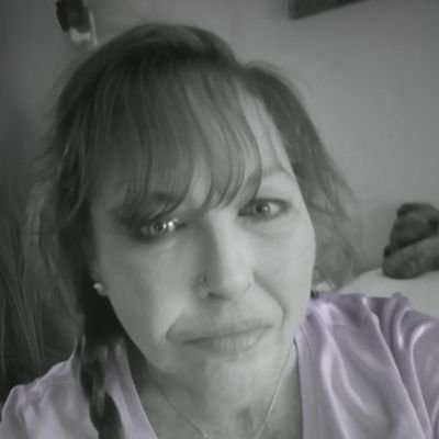 ElizabethC48178's profile picture. 🍃 💜 🍃  🍃  💜 🍃 🍃 💜 🍃