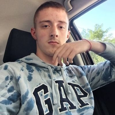 Ranarcan's profile picture. 年末までに再生回数1,000回、いいね10件、チャンネル登録者数100人を達成してください。新年のご褒美に、このプレゼントをください。@Counongan