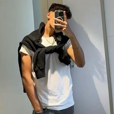 Achille_Bruno9's profile picture. 