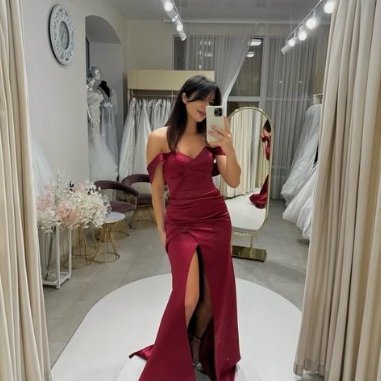 AlisaS8465gd's profile picture. Life is simple but not mundane. I love traveling, cooking, and laughing. I believe in fate, and I also believe in taking initiative.