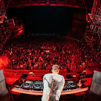 __mythm__'s profile picture. audio anarchist