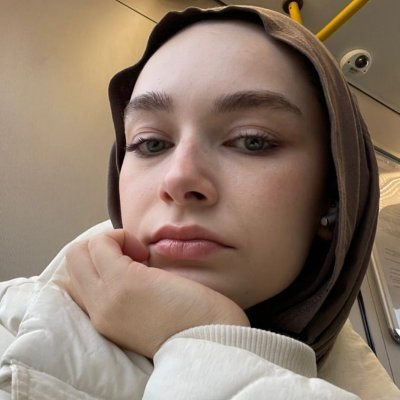 nurgulsonmez34's profile picture. 